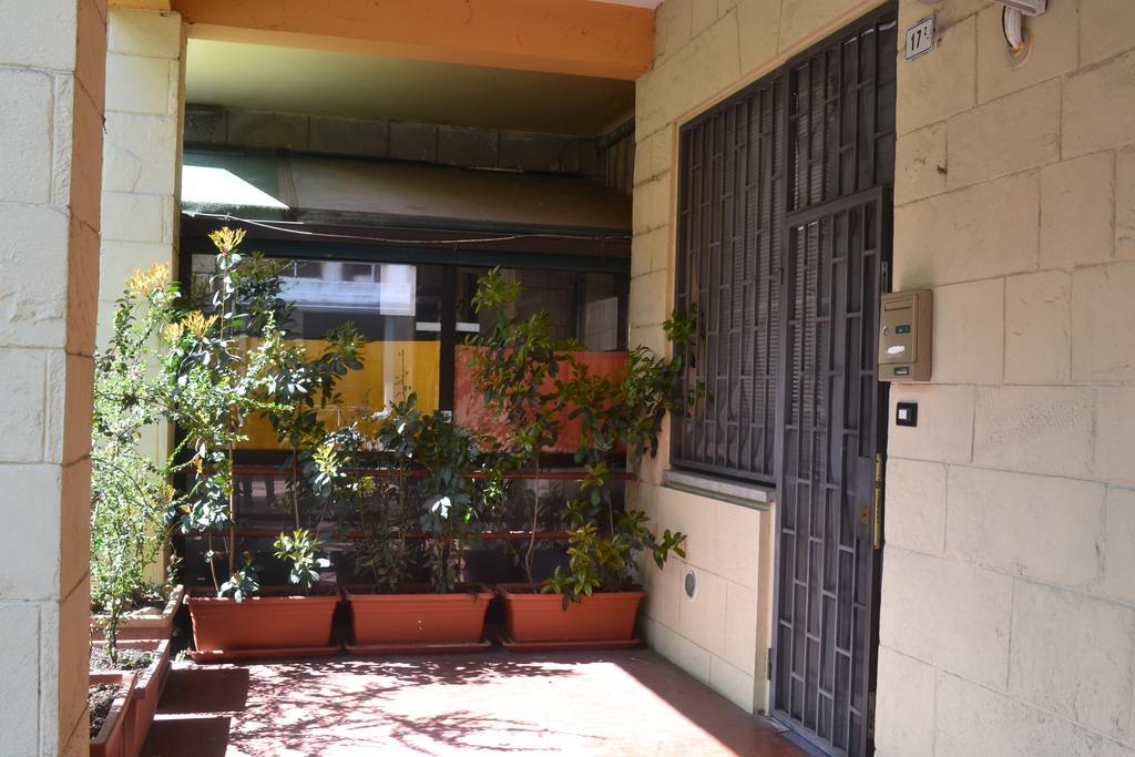 Apartamento Casa Lory Bolonia Habitación foto