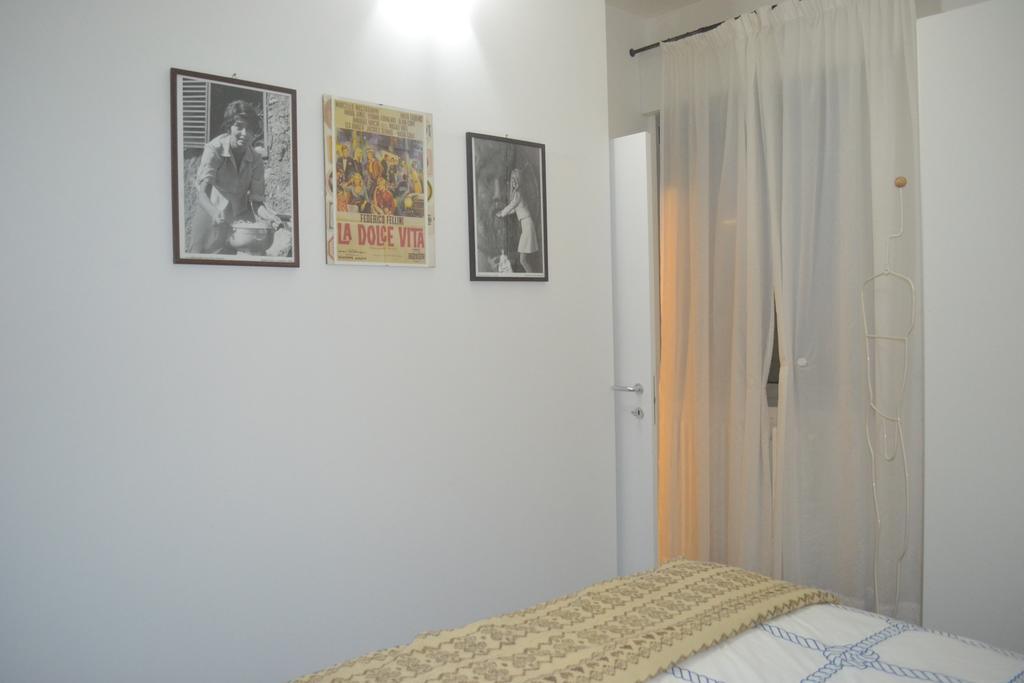 Apartamento Casa Lory Bolonia Habitación foto