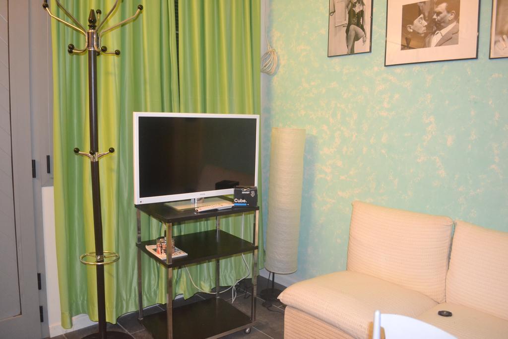 Apartamento Casa Lory Bolonia Habitación foto